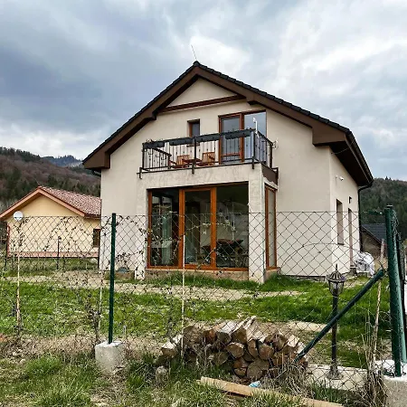 Dovolenkova